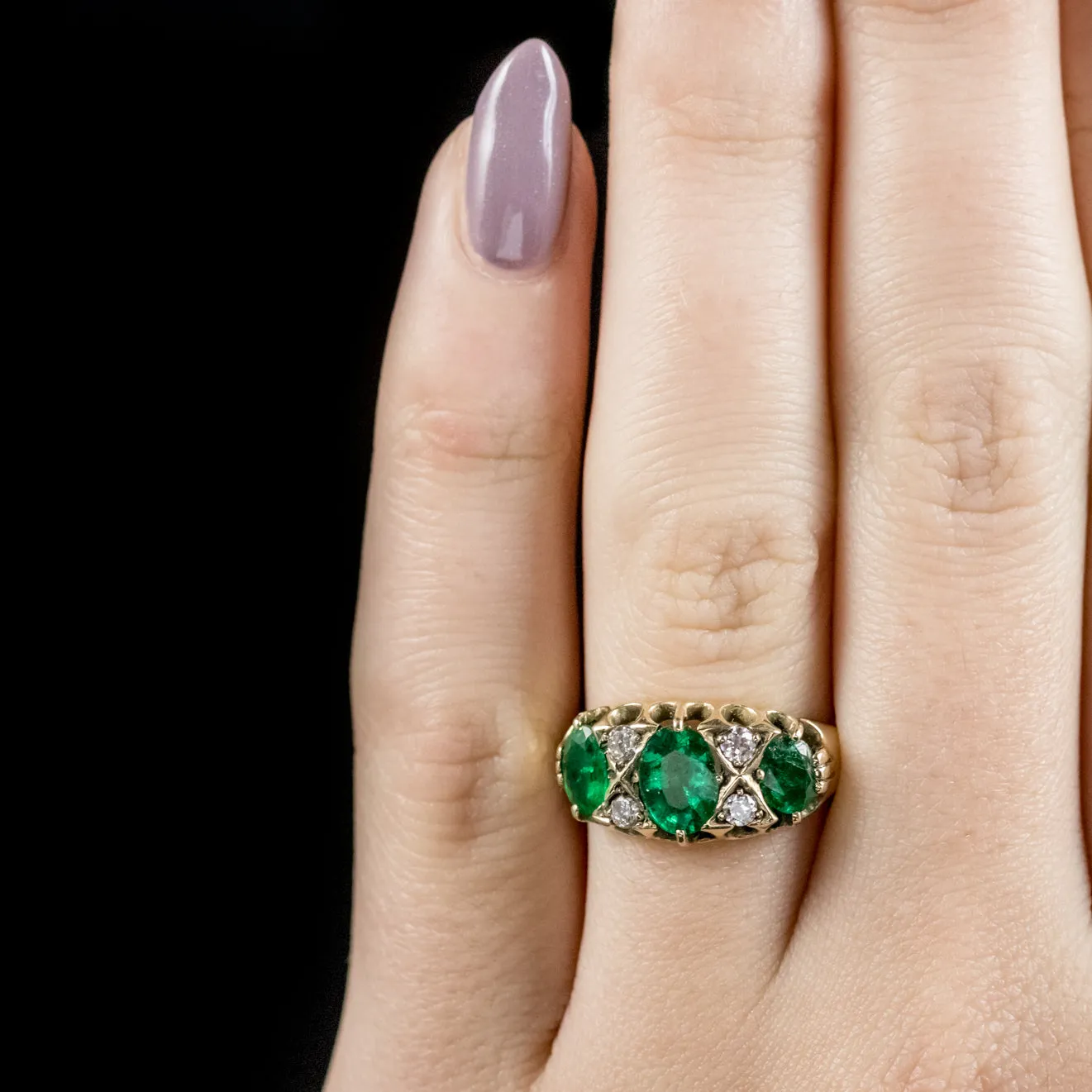 Antique Victorian 18Ct Gold Emerald Diamond Ring Circa 1900