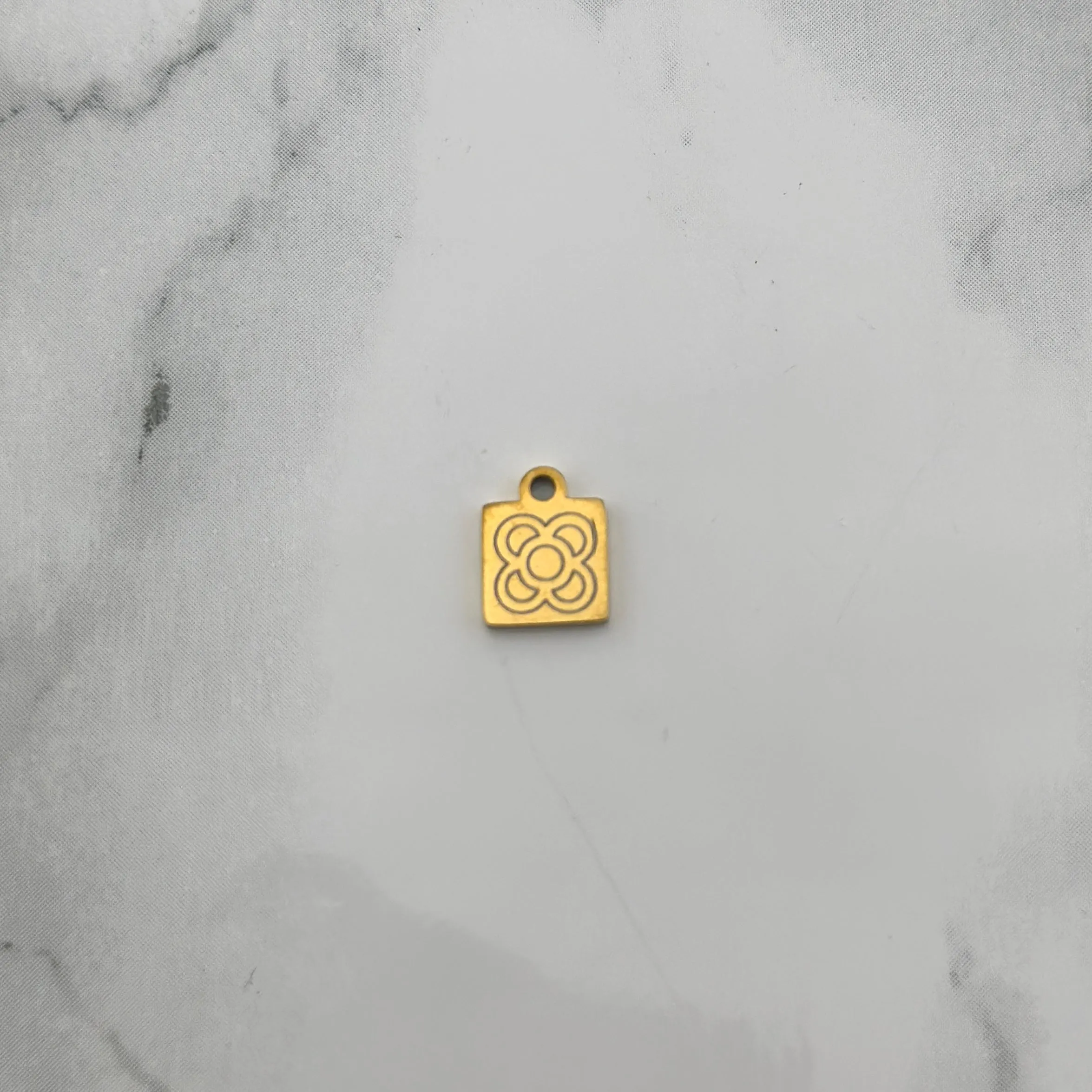 Barcelona pendant