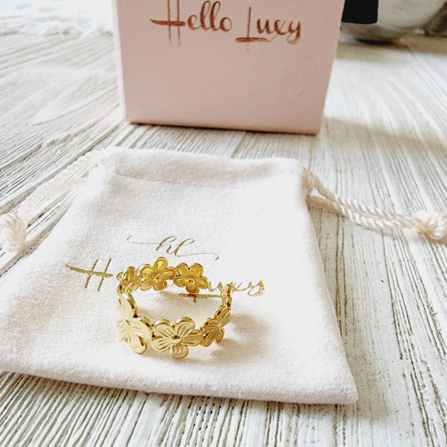Bloom Me Ring