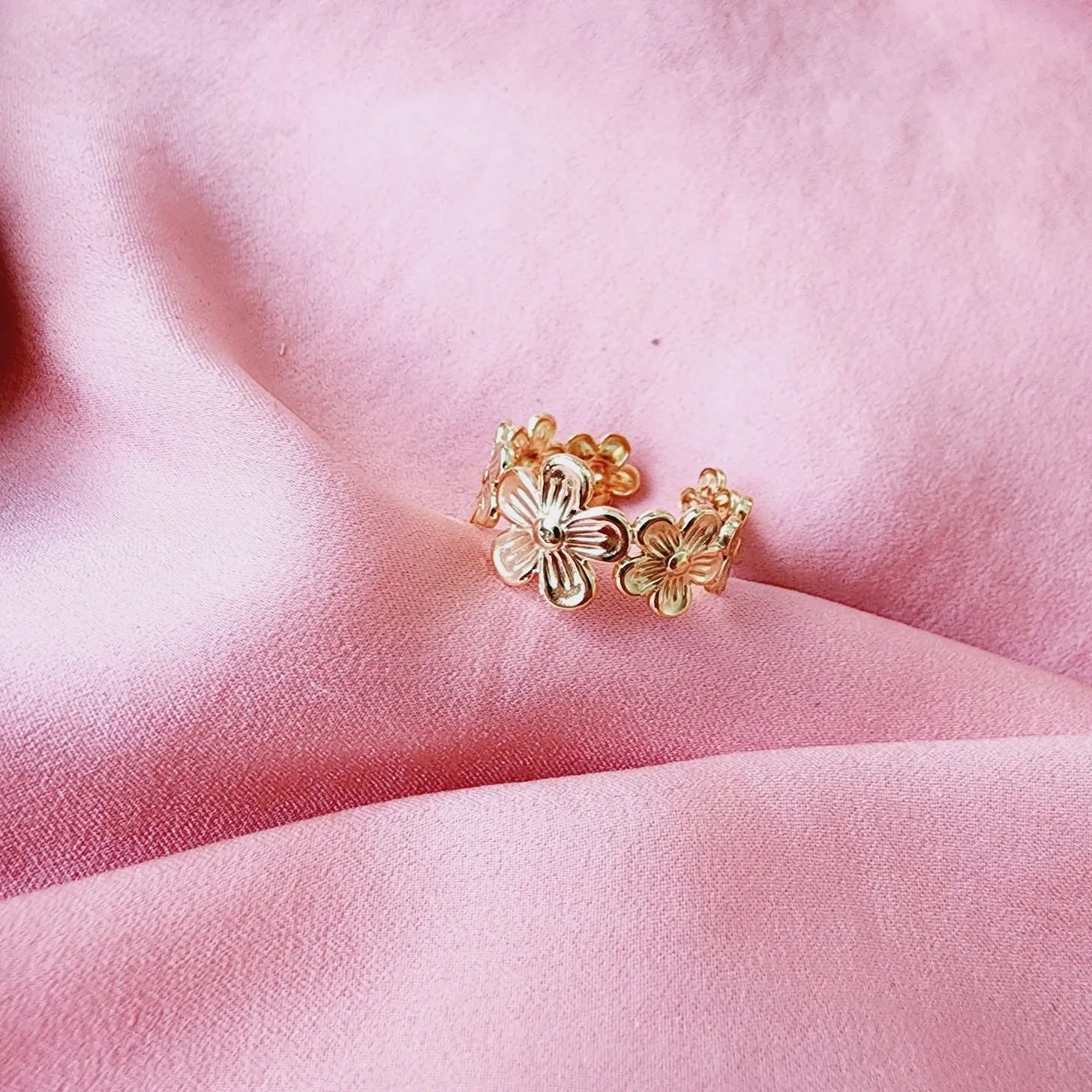 Bloom Me Ring