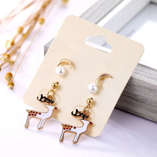 Cheerful Holiday Asymmetric Design Earrings