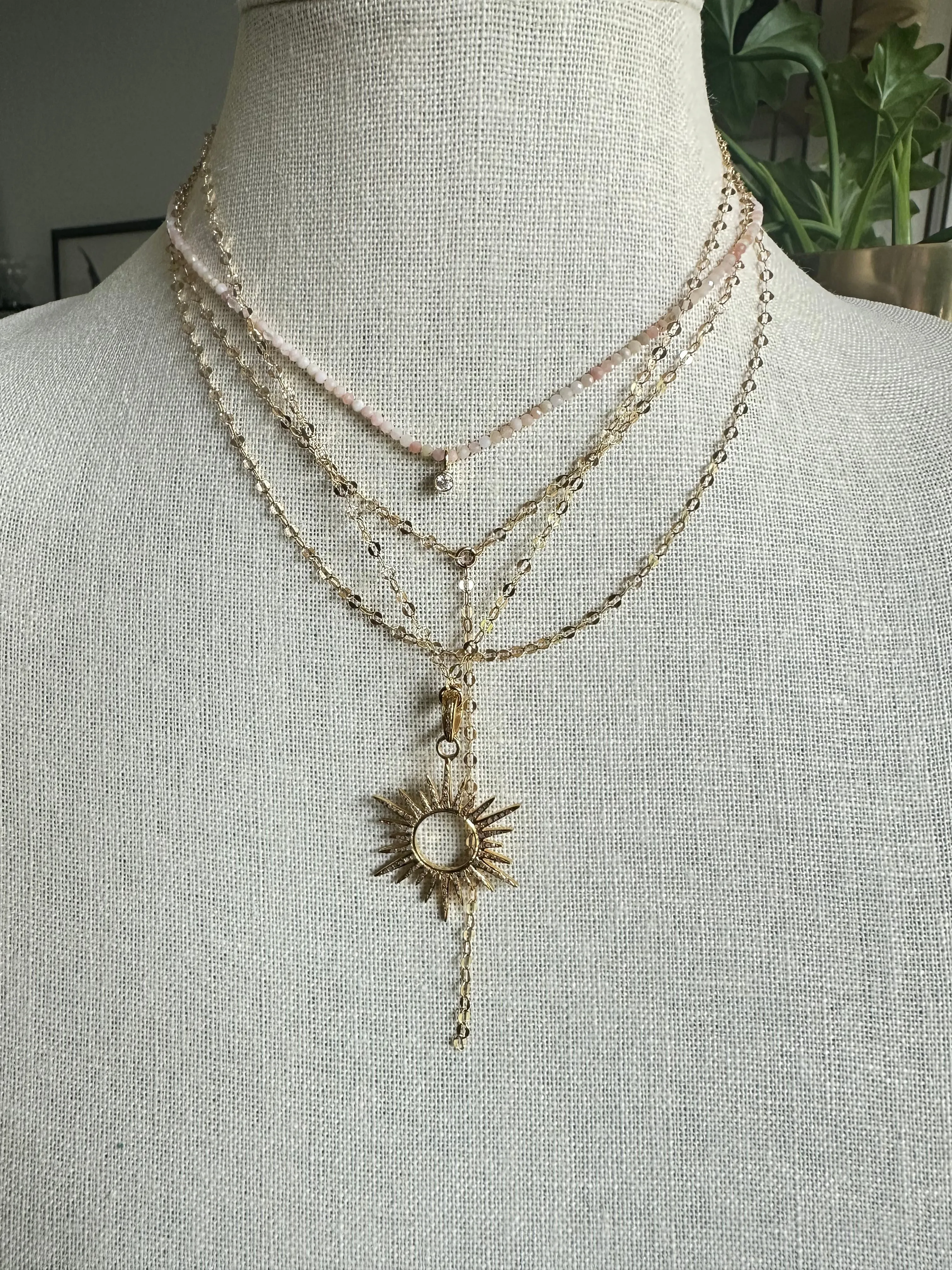 Gold Dapped Chain Y Necklace