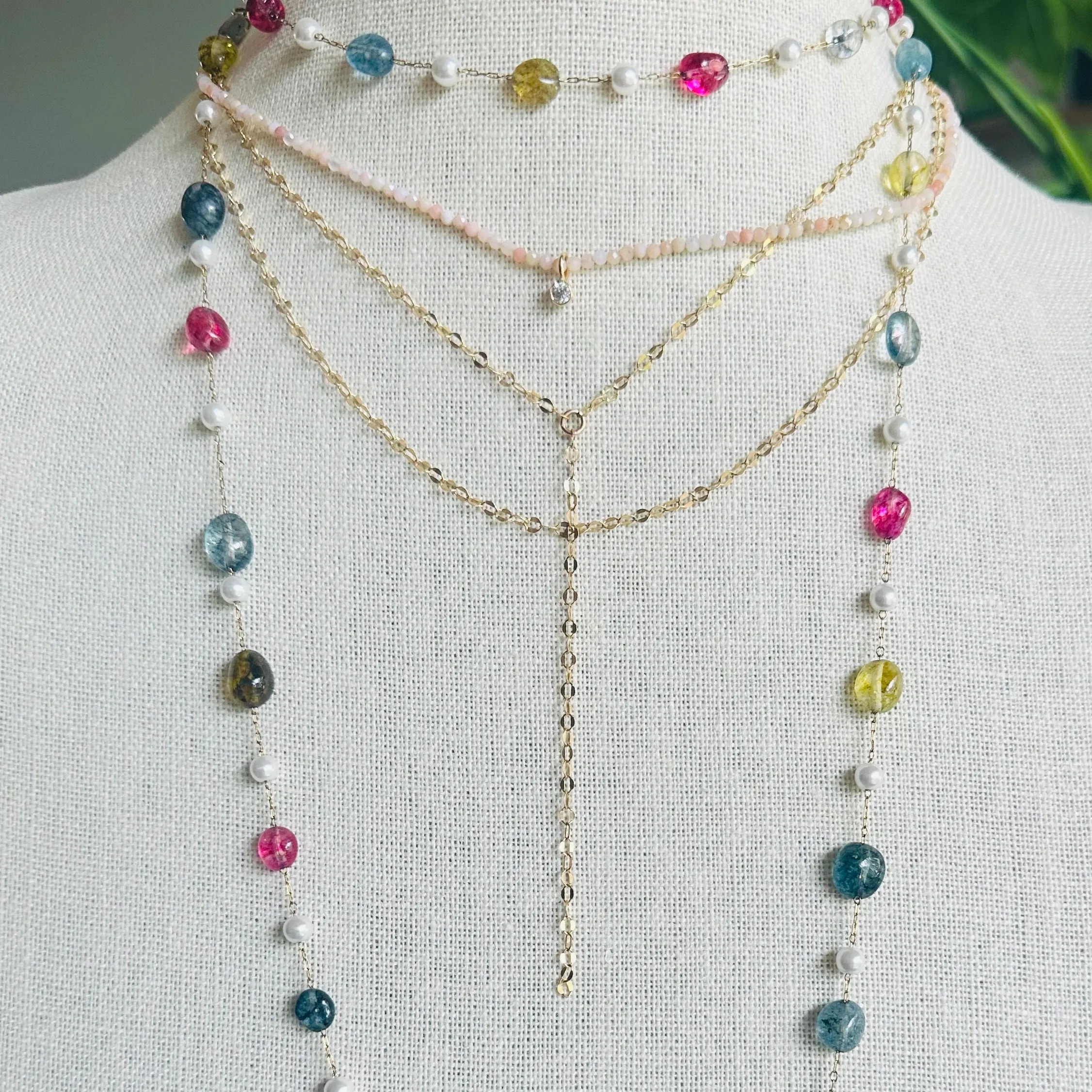 Gold Dapped Chain Y Necklace