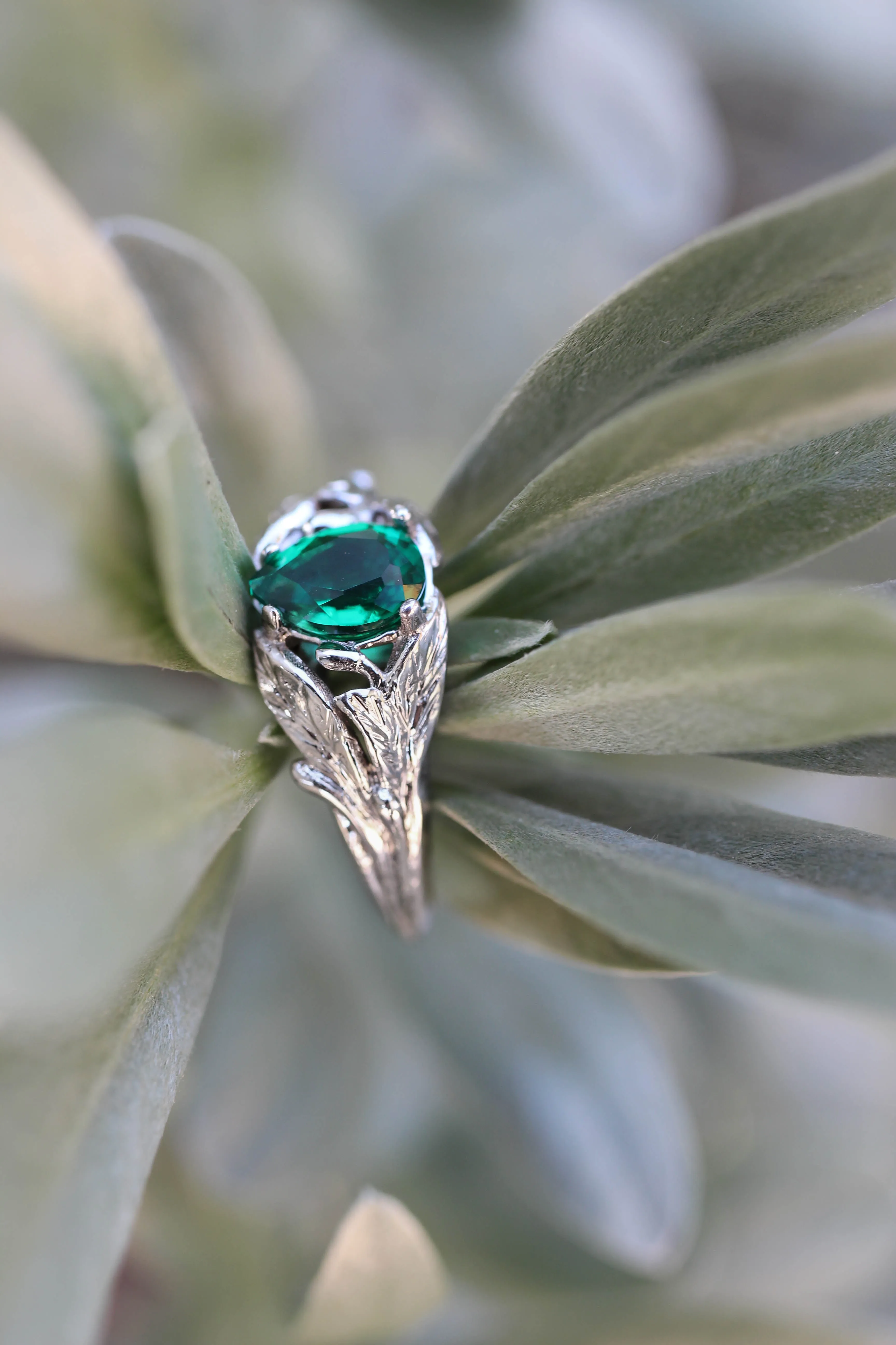 Pear cut emerald ring, leaves engagement ring / Wisteria