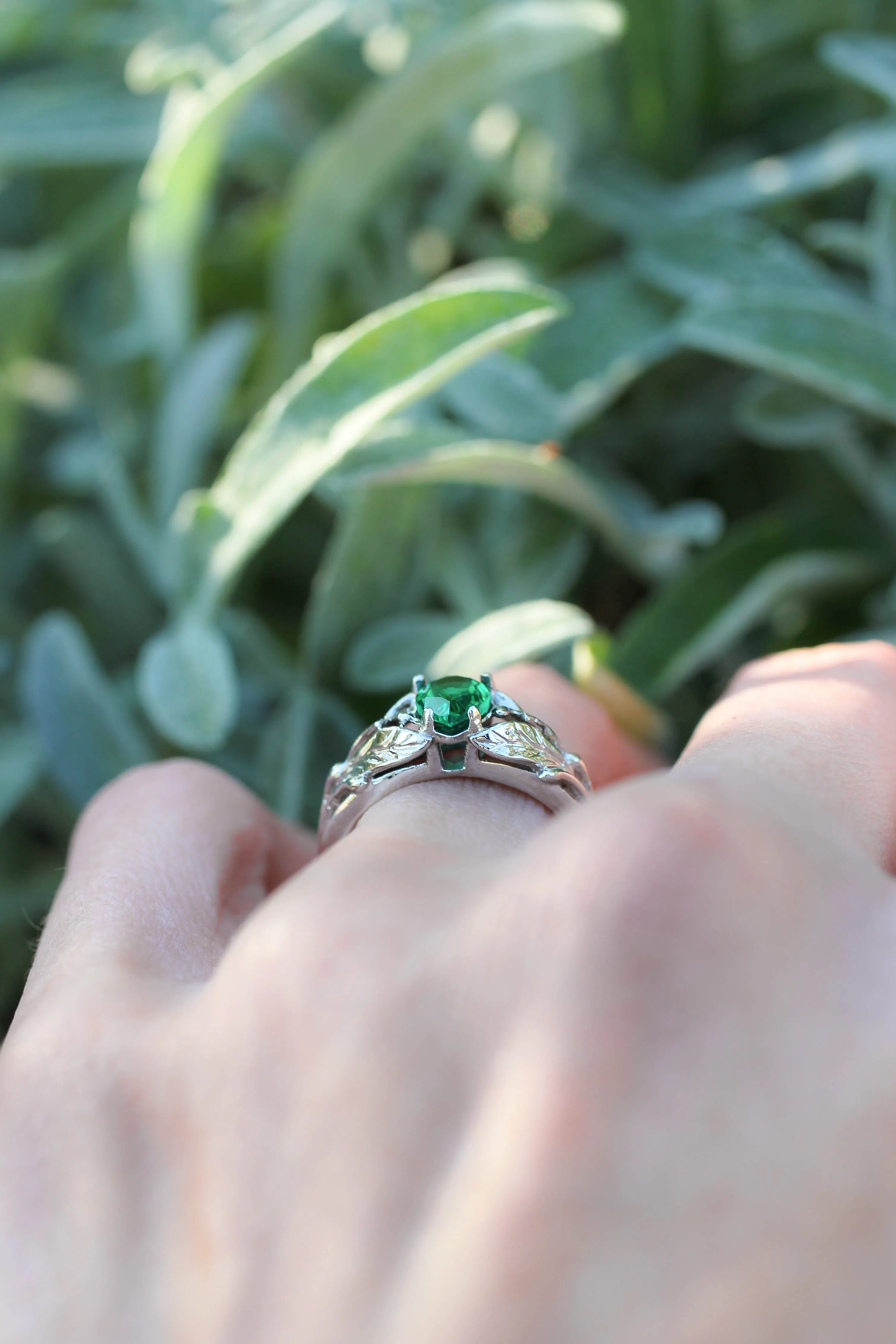 Pear cut emerald ring, leaves engagement ring / Wisteria